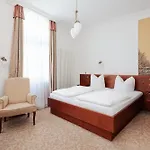 Fuerstenhof 3*