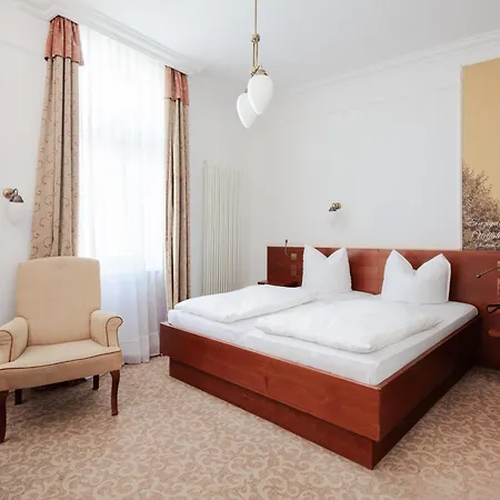 Fuerstenhof 3*
